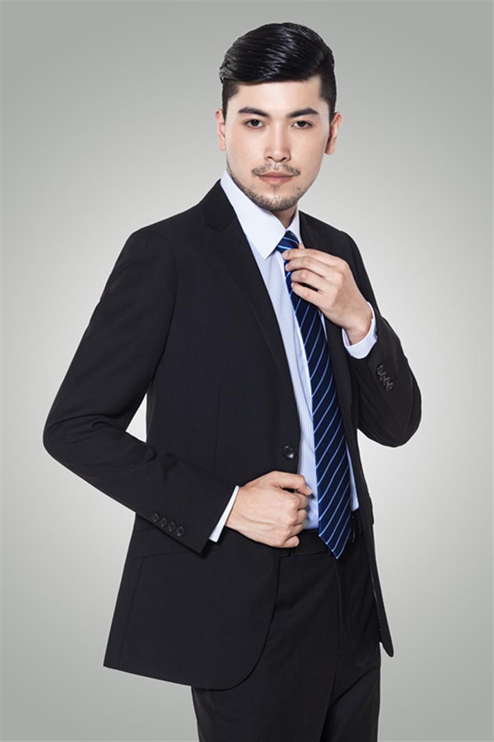 向述兵 导演 & 创意总监